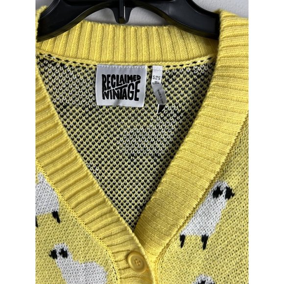 Reclaimed Vintage Lemon Sweater with Monochrome Accents - Picture 8 of 11